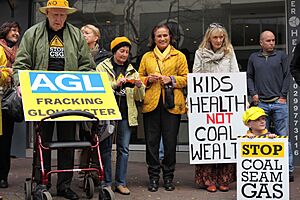Lock the Gate 'Fair Go' petition delivery with Senator Glenn Lazarus and Senator Larissa Waters, 2015