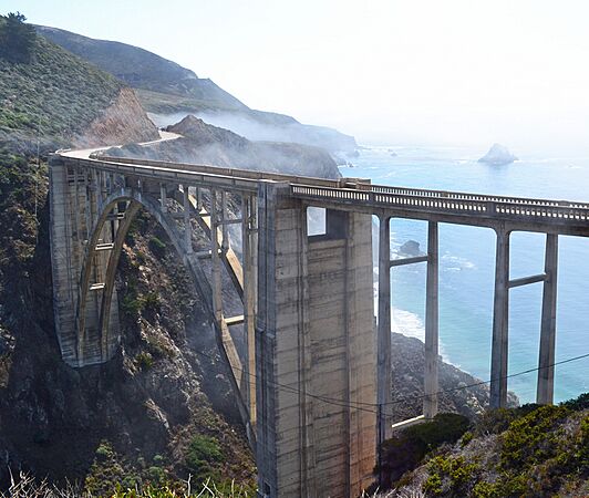 Morning Fog, Bixby Creek Bridge, CA (11781983615)