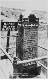 Nez Perce Indian Wars, graves of soldiers and civilian scouts killed. - NARA - 533068
