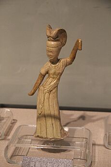 Sui Pottery Dancer (9924054284)