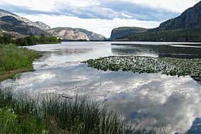 Vaseux Lake in Canadian Okanogan (3946233450).jpg