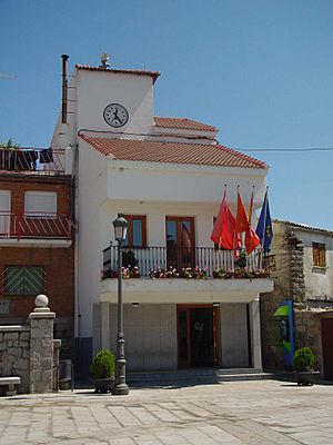 Ayuntamiento de Fresnedillas de la Oliva