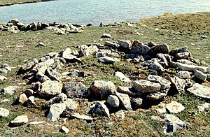 Cambridge Bay Thule Site 1998-06-28