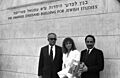 Famous American actress and singer Barbra Streisand standing at the new building for Jewish Studies which she donated (FL45747858)