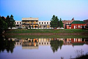 Front Street buildings along the Yazoo River