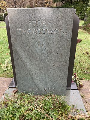 Grave of Storm Thorgerson in Highgate Cemetery