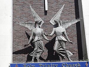 Hounslow Holy Trinity church 524