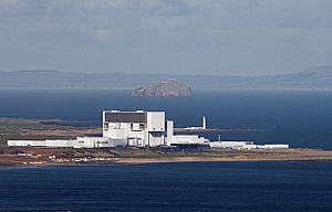 Torness Power Station - geograph.org.uk - 1777307