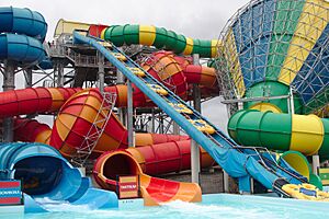 Tower 1, Wet'n'Wild Sydney- Bomborra and Tantrum (22610574164)