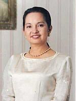 Vice President Gloria Macapagal-Arroyo (cropped).jpg