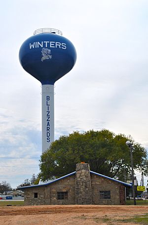 Winters Texas water tower 2015.jpg