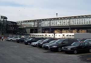Yankee-stadium-metro-north-station