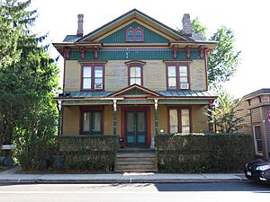 285 Sea Cliff Avenue 2015