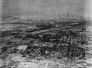 California - Bakersfield - NARA - 23934085 (cropped)