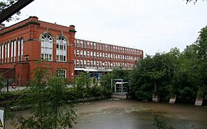 Durban Mill, Hollinwood - geograph.org.uk - 216102