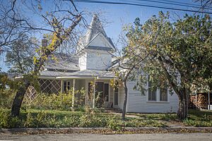 L. B. Russell Home Comanche Wiki (1 of 1)