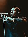 Leon-Bridges (cropped)