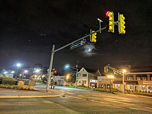 Livingston Ave and Route 10 by night