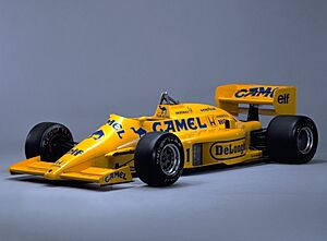 Lotus 99T of Satoru Nakajima, 1987 1