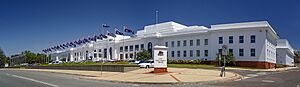 Old Parliament House, Canberra b