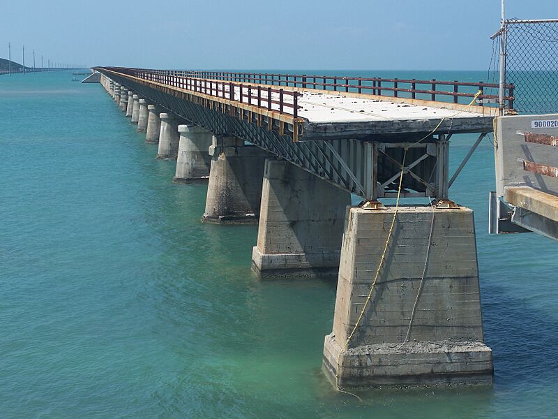 Pigeon Key FL old bridge02