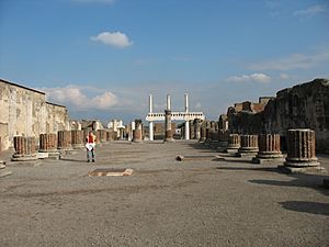 Pompeii - Basilica