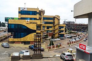 PricewaterhouseCoopers and Eni Buildings (Accra, Ghana)