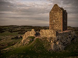 Smailholm Tower 001