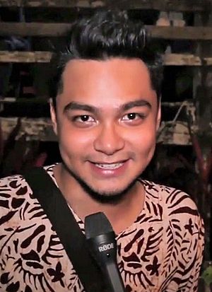 Syafiq Kyle for ReChannel, stretched (cropped).jpg