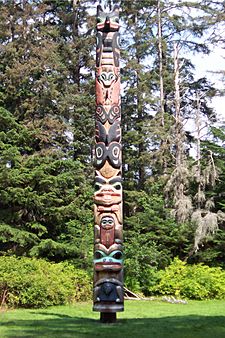 Tlingit K'alyaan Totem Pole August 2005