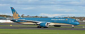 Vietnam Airlines Boeing 787-9 reg. VN-A868 at Prestwick for COP26