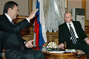Vladimir Putin and Viktor Yanukovych in 2006