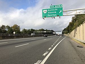 2018-10-10 09 01 08 View west along Interstate 66 at Exit 62B-A (Virginia State Route 243 - Nutley Street, Vienna, Fairfax) in Vienna, Fairfax County, Virginia