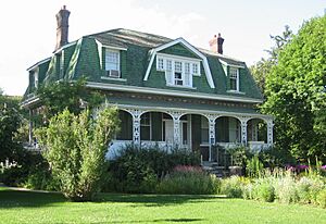 Ashbridge Estate
