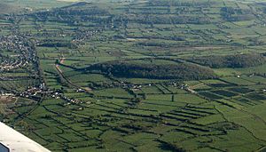 Banwell Plain from the air (geograph 5483577).jpg