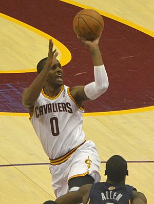 C.J. Miles Cleveland Cavaliers (cropped)