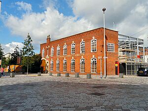 Egret Mill office, Ashton-under-Lyne-Geograph-4107089