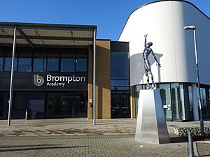 Entrance Brompton Academy, Gillingham 7566