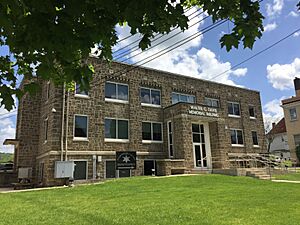 Hampshire County Courthouse Annex Romney WV 2015 05 10 02