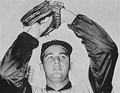Larry Sherry - Los Angeles Dodgers - 1961