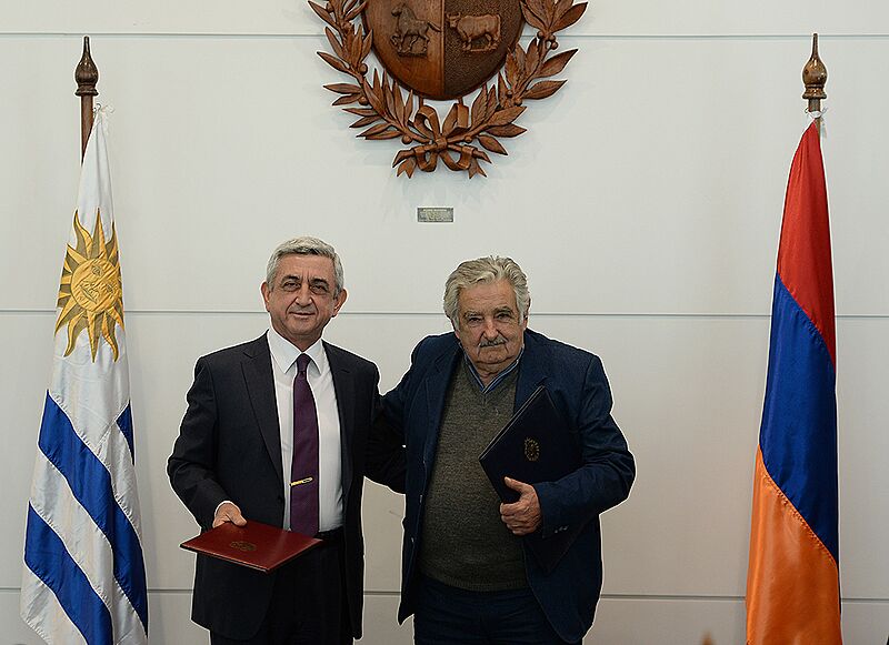 Mujica and Sargsyan (2014-07-09)