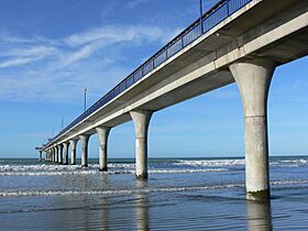 New Brighton Pier, Christchurch.jpg