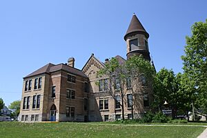 NicoletSchoolKaukaunaWisconsin
