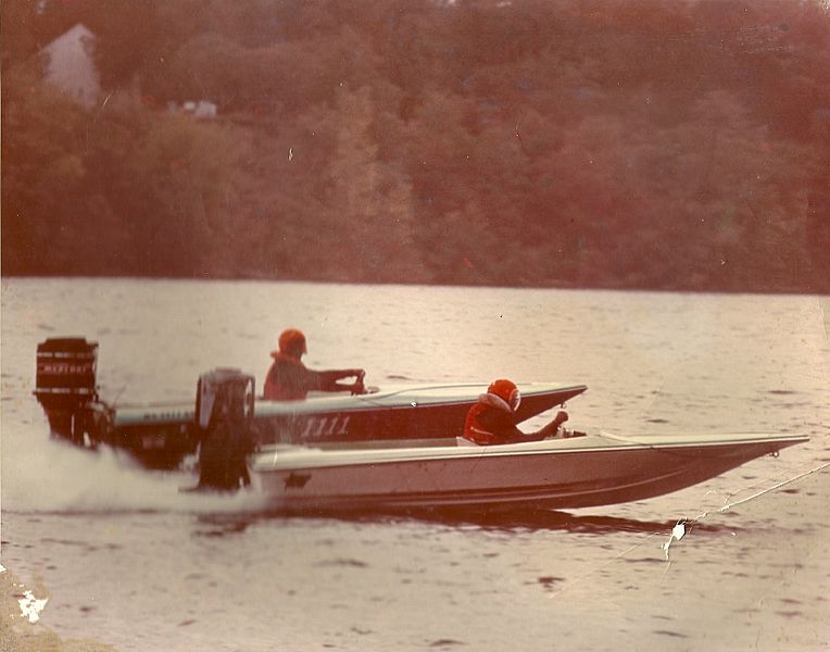 Richard Bowdry Boat Racing