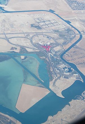 Yas Marina Circuit + Ferrari World -Abu Dhabi