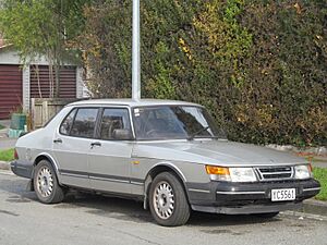 1992 SAAB 900S (37731253996)