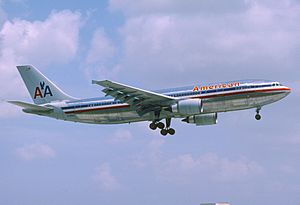 248aw - American Airlines Airbus A300-605R, N7062A@MIA,21.07.2003 - Flickr - Aero Icarus