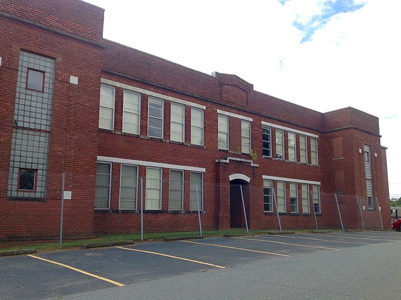 Alexander Mills School