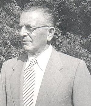 Benjamin R. Jacobs - March 15 1954 - 83d40m - 75 years old.JPG