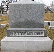 Bettendorf Grave 2